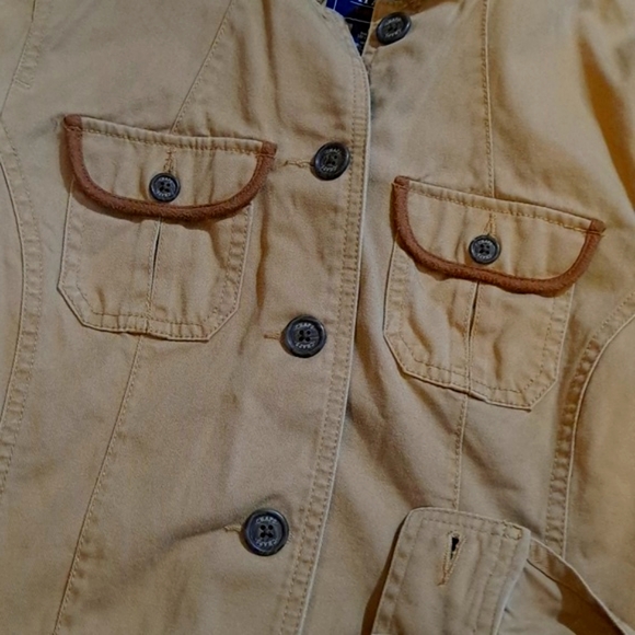 🌻3/$15🌻 Chaps denim jacket - Picture 3 of 10